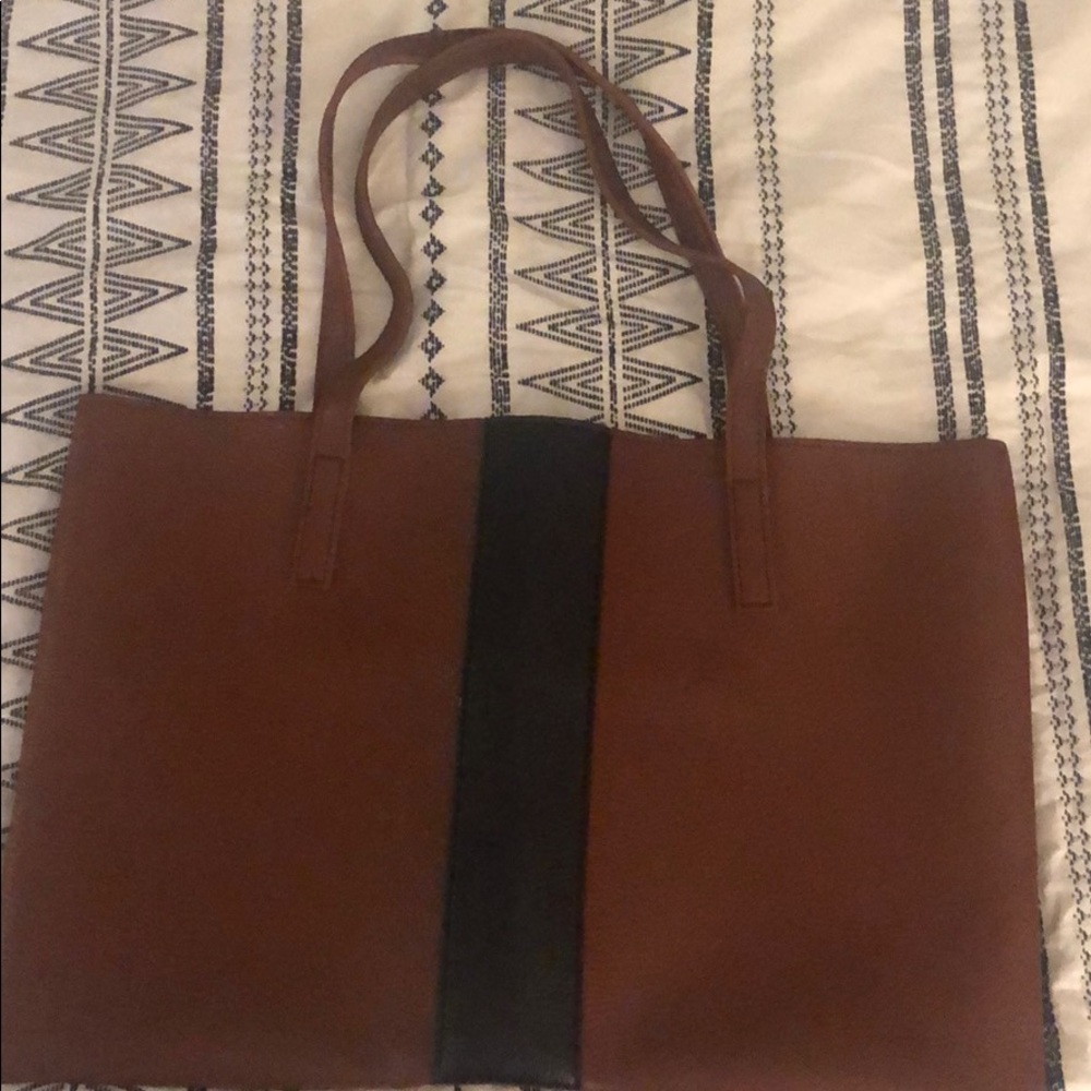 Vince Camuto Tote